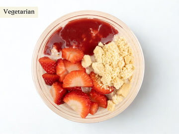 Strawberry Shortbread Overnight Oat Pots