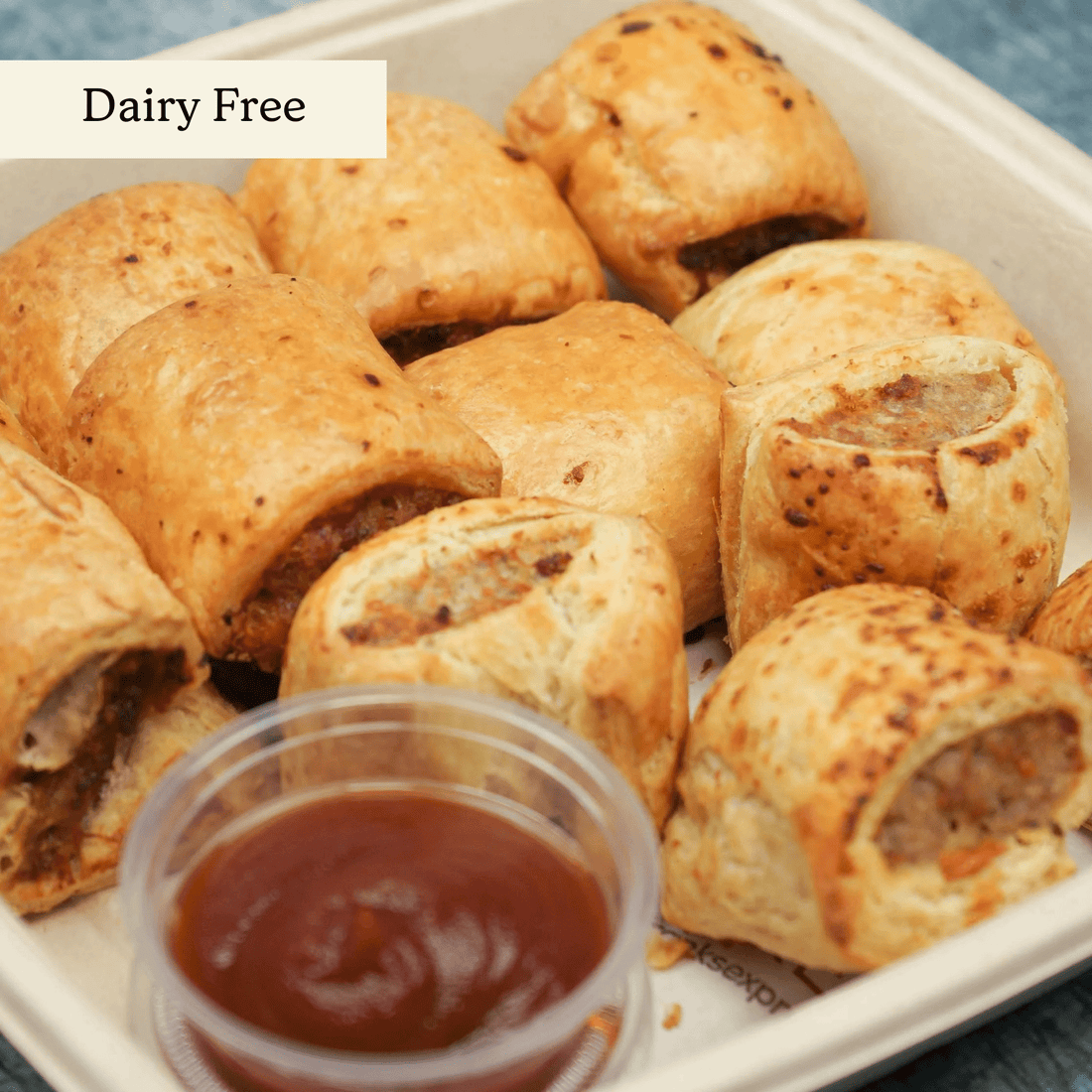 Caramelised Onion Sausage Roll Sharer - clearly labelled, ready to serve, and sustainably packaged
