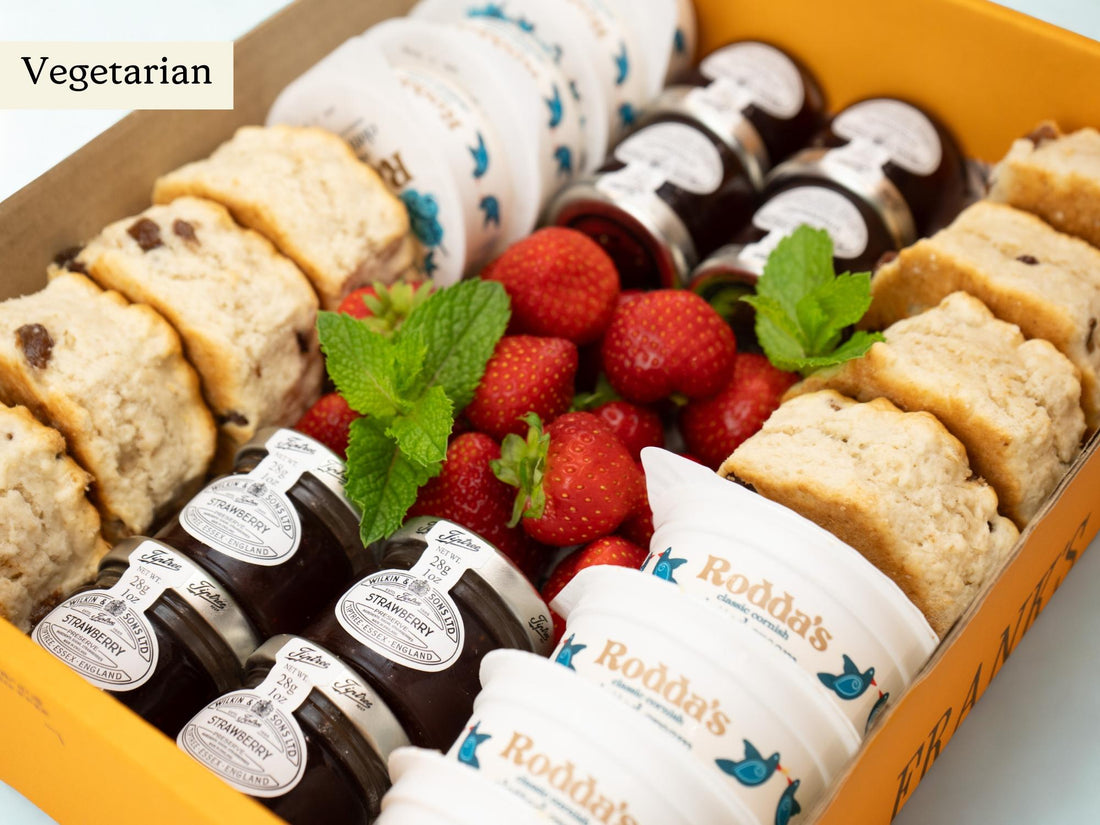 Classic Scone Sharer